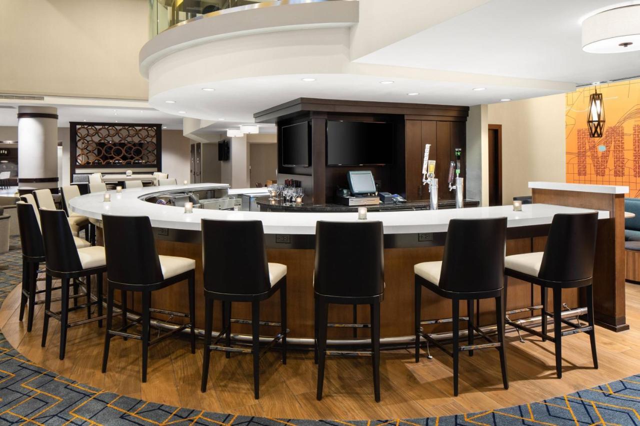 Courtyard By Marriott Minneapolis Downtown Екстер'єр фото