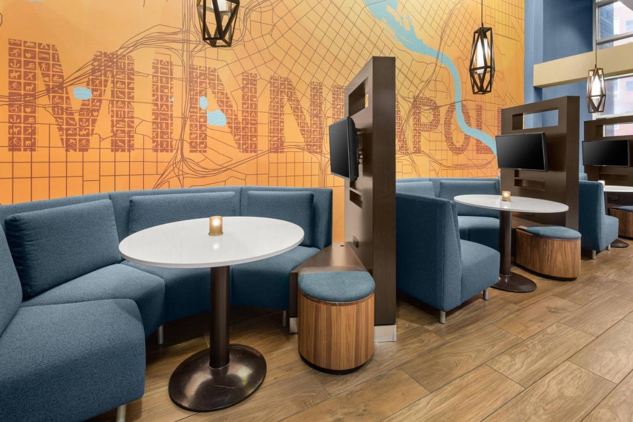 Courtyard By Marriott Minneapolis Downtown Екстер'єр фото