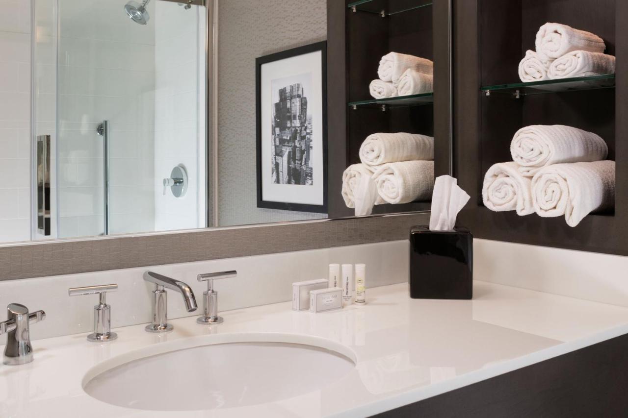 Courtyard By Marriott Minneapolis Downtown Екстер'єр фото