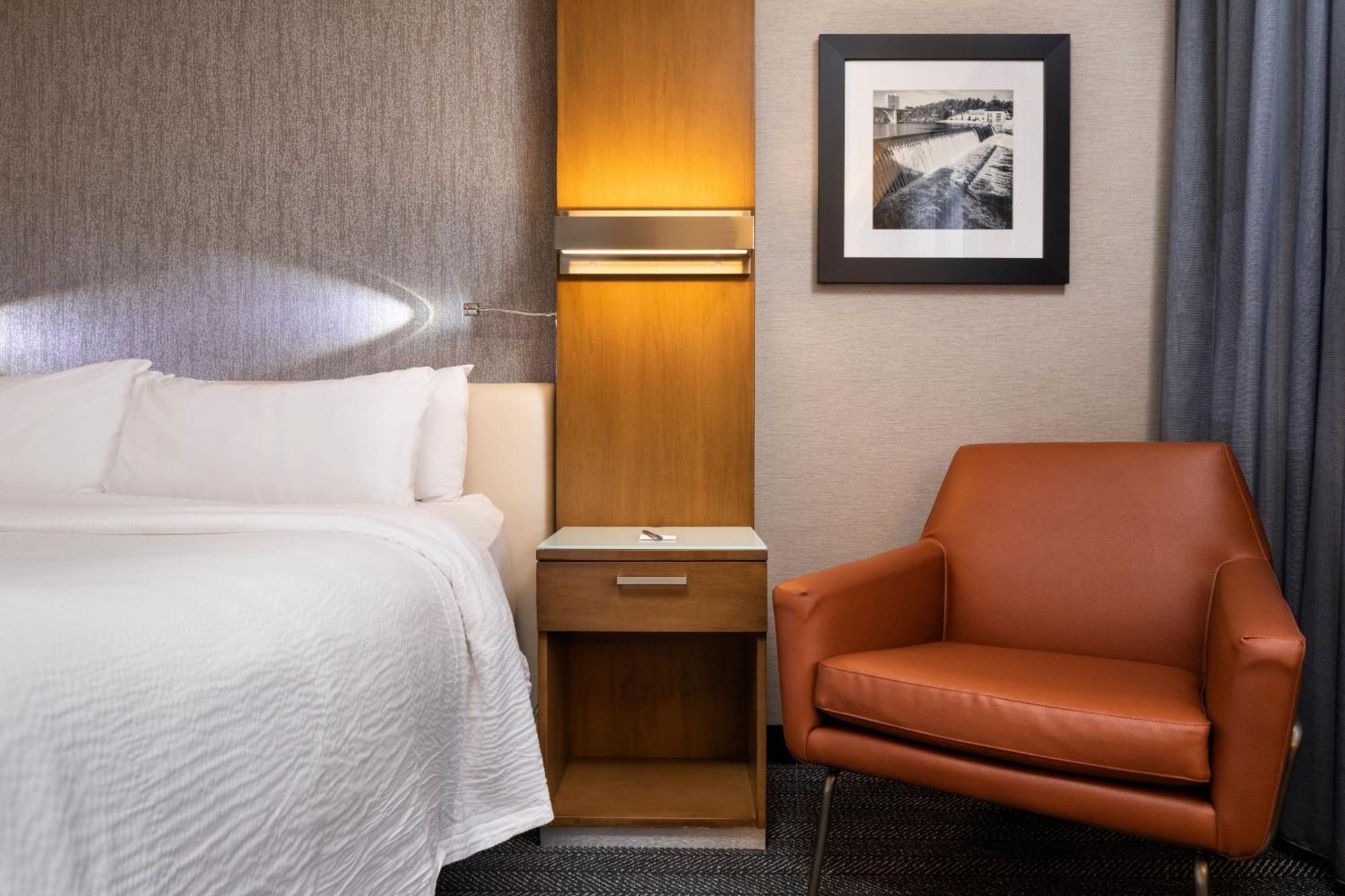 Courtyard By Marriott Minneapolis Downtown Екстер'єр фото