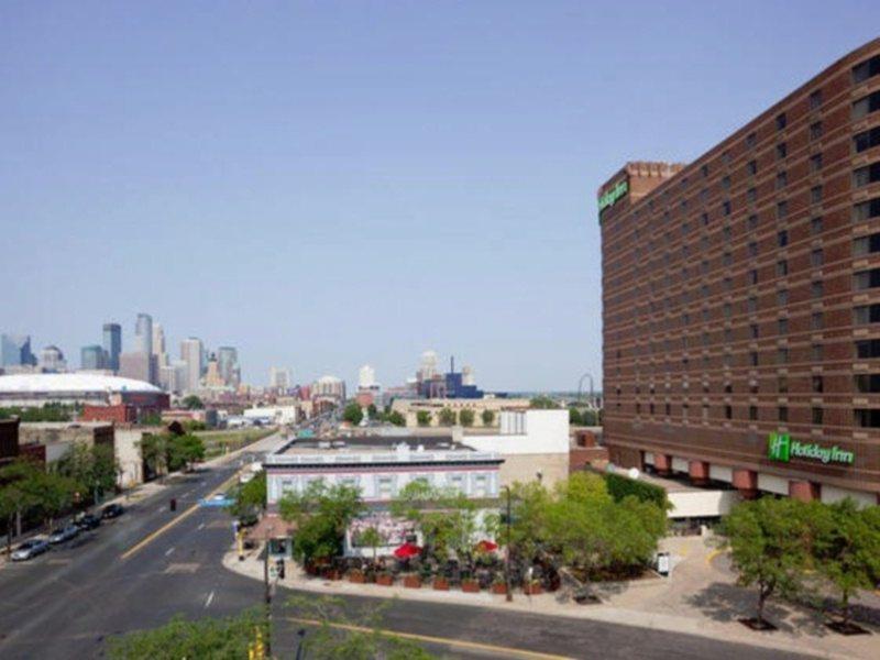Courtyard By Marriott Minneapolis Downtown Екстер'єр фото